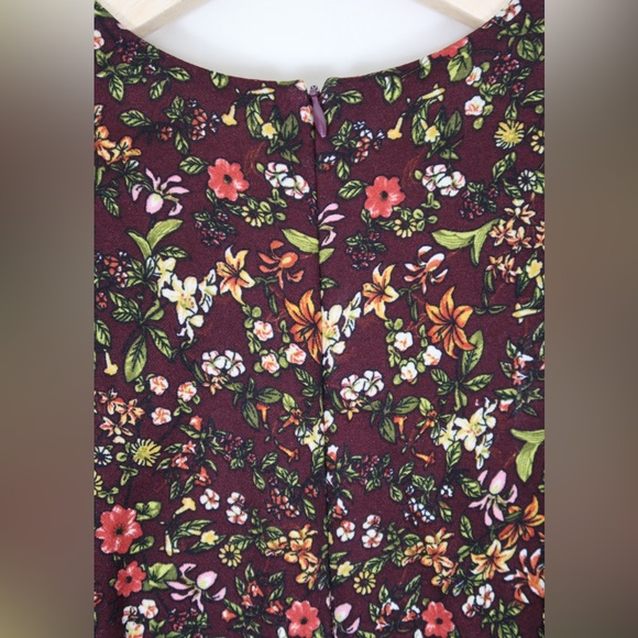 70’s Handmade Floral Dress - Picture 4 of 4